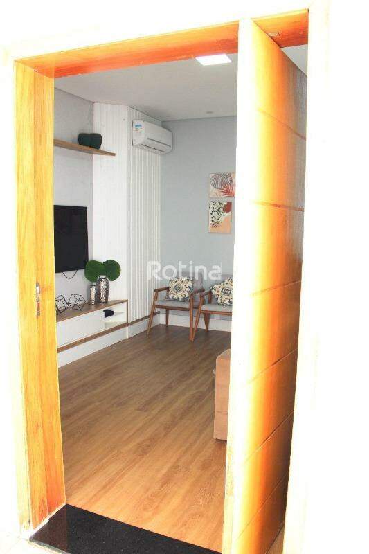 Casa à venda, 3 quartos em Uberlândia no bairro Bosque dos Buritis no valor de R$ 780.000,00 - Rotina Imobiliária: 