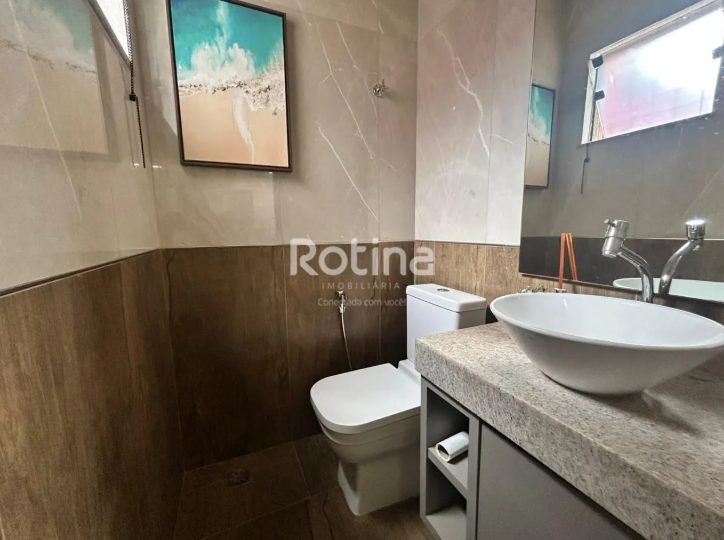 Casa à venda, 3 quartos em Uberlândia no bairro Bosque dos Buritis no valor de R$ 960.000,00 - Rotina Imobiliária: 