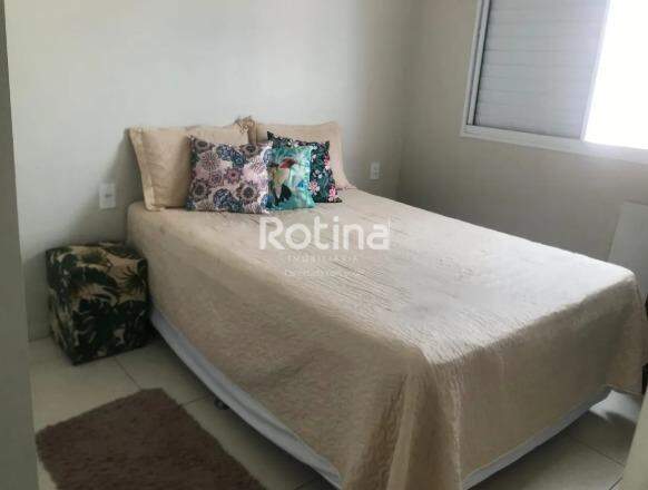 Apartamento para alugar, em Uberlândia no bairro Jardim Holanda no valor de R$ 2.500,00 - Rotina Imobiliária: 