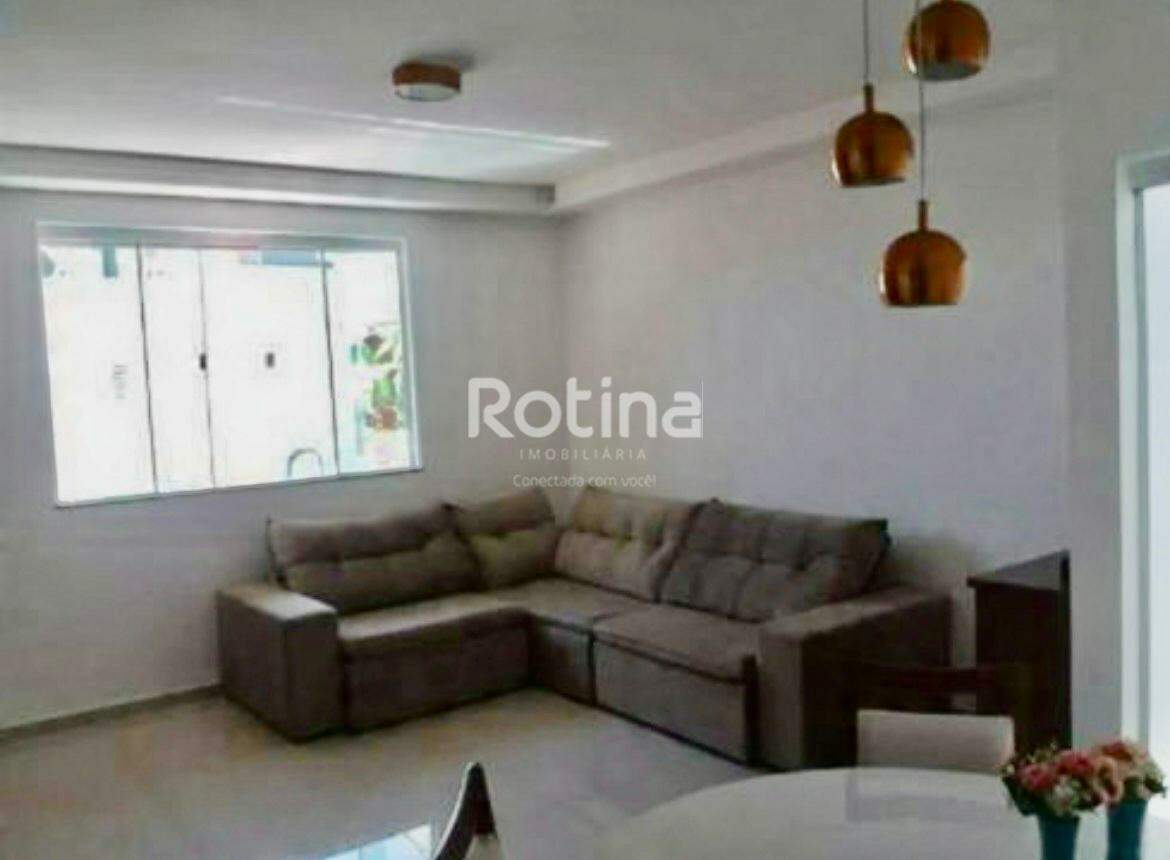 Casa à venda, 3 quartos em Uberlândia no bairro Bosque dos Buritis no valor de R$ 720.000,00 - Rotina Imobiliária: 