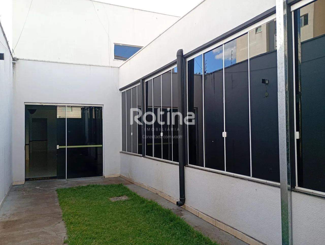 Galpão para alugar, em Uberlândia no bairro Novo Mundo no valor de R$ 5.400,00 - Rotina Imobiliária: 