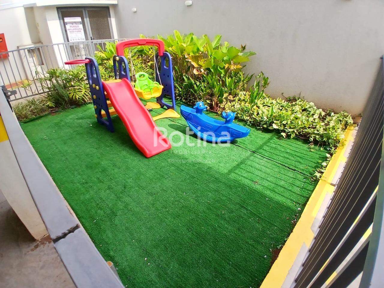 Apartamento para alugar, 2 quartos em Uberlândia no bairro Patrimônio no valor de R$ 2.700,00 - Rotina Imobiliária: 