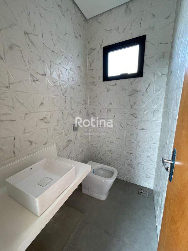 Casa à venda, 3 quartos em Uberlândia no bairro Novo Mundo no valor de R$ 1.200.000,00 - Rotina Imobiliária: 