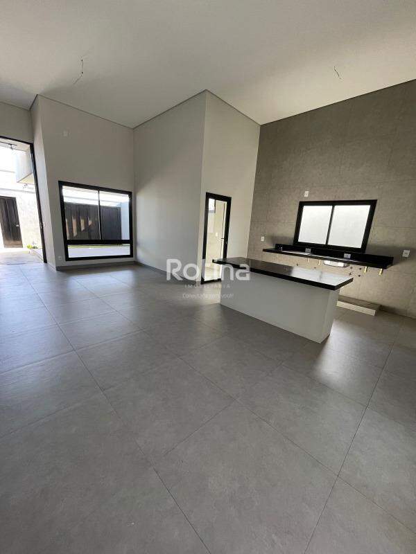 Casa à venda, 3 quartos em Uberlândia no bairro Novo Mundo no valor de R$ 1.200.000,00 - Rotina Imobiliária: 