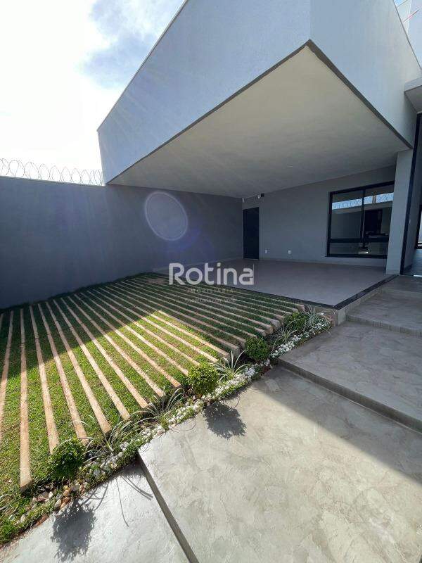 Casa à venda, 3 quartos em Uberlândia no bairro Novo Mundo no valor de R$ 1.200.000,00 - Rotina Imobiliária: 