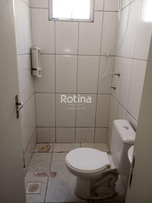 Apartamento à venda, 2 quartos em Uberlândia no bairro Alto Umuarama no valor de R$ 220.000,00 - Rotina Imobiliária: 