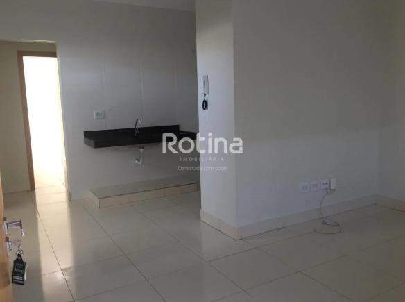 Apartamento para alugar, em Uberlândia no bairro Novo Mundo no valor de R$ 1.400,00 - Rotina Imobiliária: 