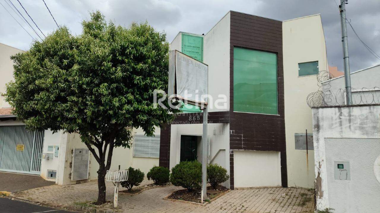 Sala para alugar, em Uberlândia no bairro Martins no valor de R$ 1.650,00 - Rotina Imobiliária: 