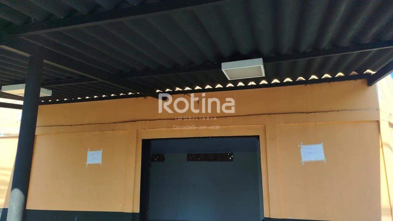 Comercial para alugar, em Uberlândia no bairro Tibery no valor de R$ 950,00 - Rotina Imobiliária: 