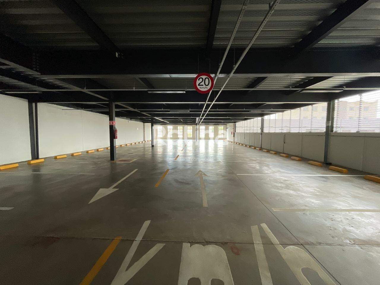 Loja para alugar, em Uberlândia no bairro Nossa Senhora Aparecida no valor de R$ 7.000,00 - Rotina Imobiliária: 
