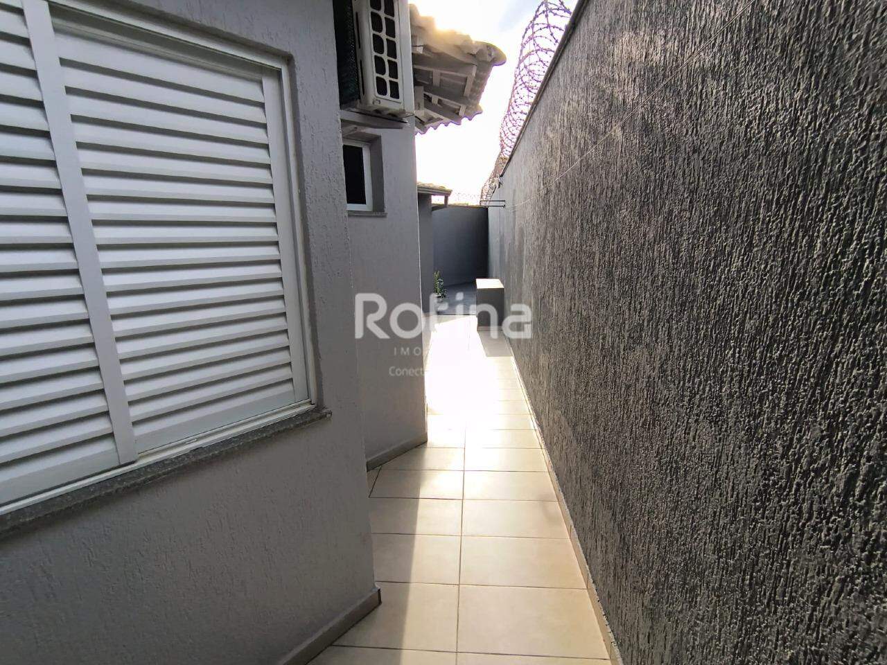 Casa para alugar, 5 quartos em Uberlândia no bairro Saraiva no valor de R$ 5.500,00 - Rotina Imobiliária: 