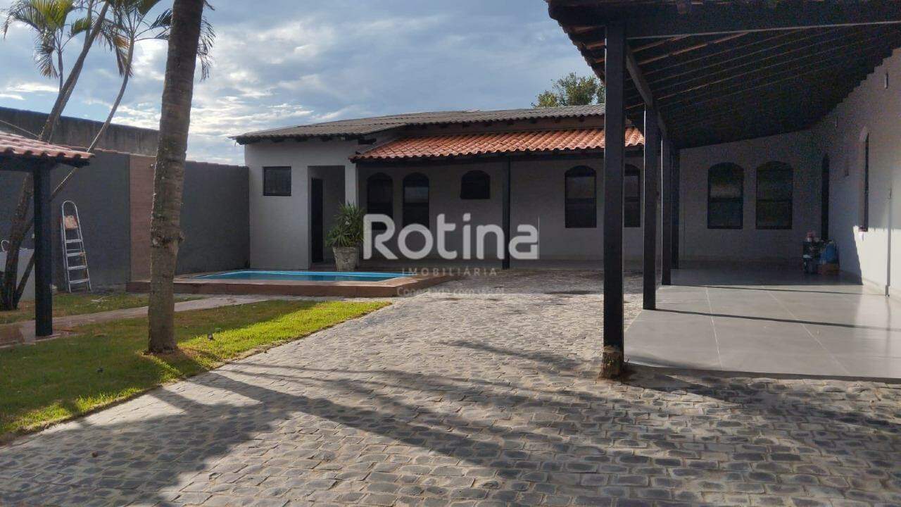 Casa à venda, 4 quartos em Uberlândia no bairro Maravilha no valor de R$ 920.000,00 - Rotina Imobiliária: 