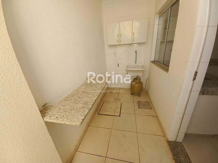 Casa à venda, 2 quartos em Uberlândia no bairro Vigilato Pereira no valor de R$ 370.000,00 - Rotina Imobiliária: 