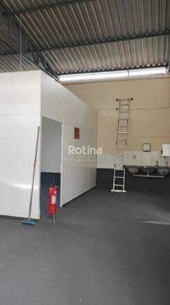Galpão para alugar, em Uberlândia no bairro Alto Umuarama no valor de R$ 4.900,00 - Rotina Imobiliária: 
