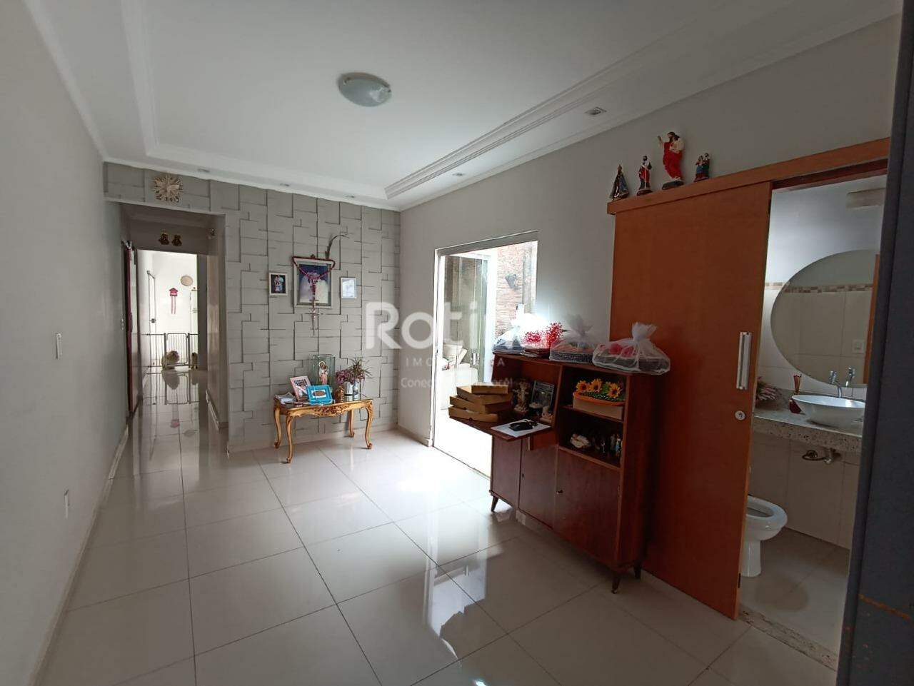 Casa à venda, 3 quartos em Uberlândia no bairro Pacaembu no valor de R$ 560.000,00 - Rotina Imobiliária: 