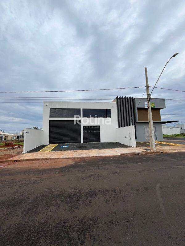 Galpão à venda, em Uberlândia no bairro Novo Mundo no valor de R$ 1.250.000,00 - Rotina Imobiliária: 