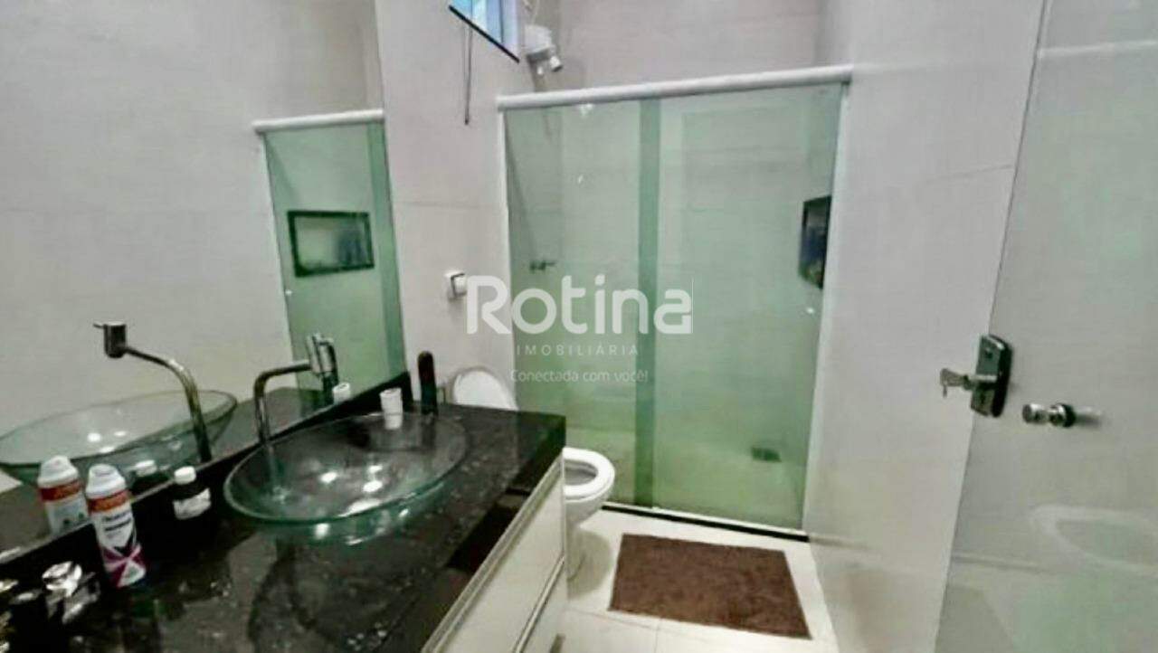 Casa à venda, 3 quartos em Uberlândia no bairro Bosque dos Buritis no valor de R$ 870.000,00 - Rotina Imobiliária: 