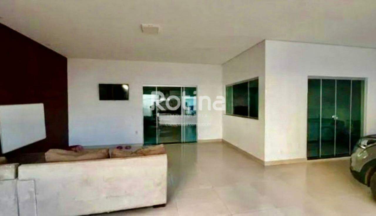 Casa à venda, 3 quartos em Uberlândia no bairro Bosque dos Buritis no valor de R$ 870.000,00 - Rotina Imobiliária: 