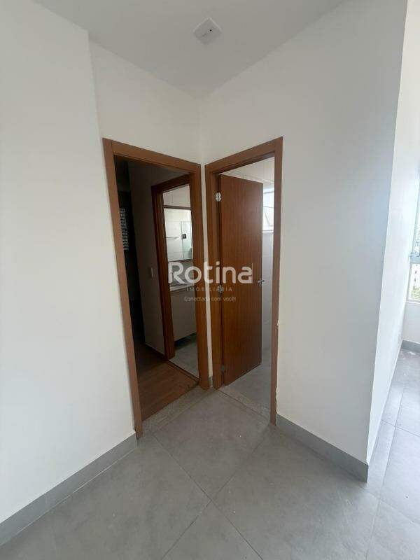 Apartamento para alugar, 1 quarto em Uberlândia no bairro Gávea no valor de R$ 2.300,00 - Rotina Imobiliária: 