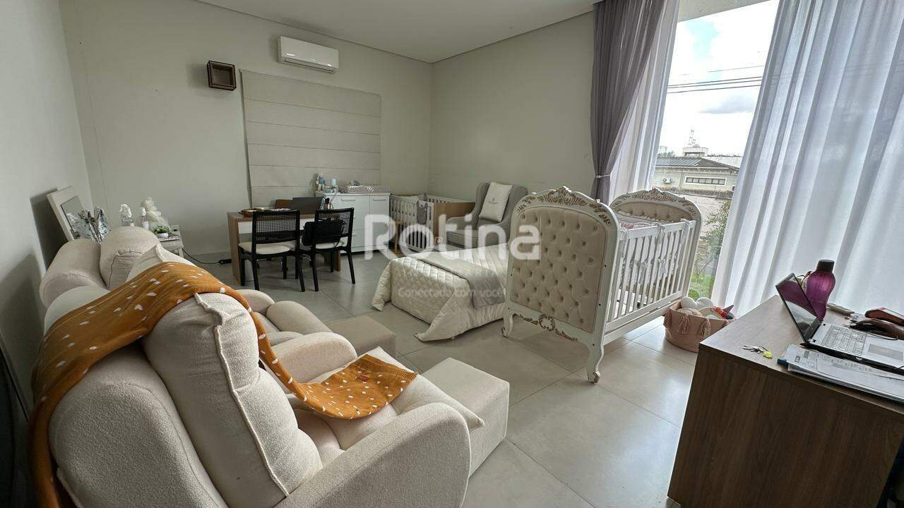 Comercial à venda, em Uberlândia no bairro Jardim Karaíba no valor de R$ 1.700.000,00 - Rotina Imobiliária: 