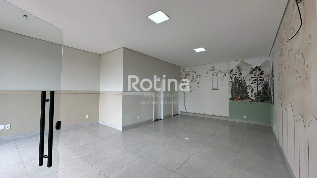 Comercial à venda, em Uberlândia no bairro Jardim Karaíba no valor de R$ 1.700.000,00 - Rotina Imobiliária: 