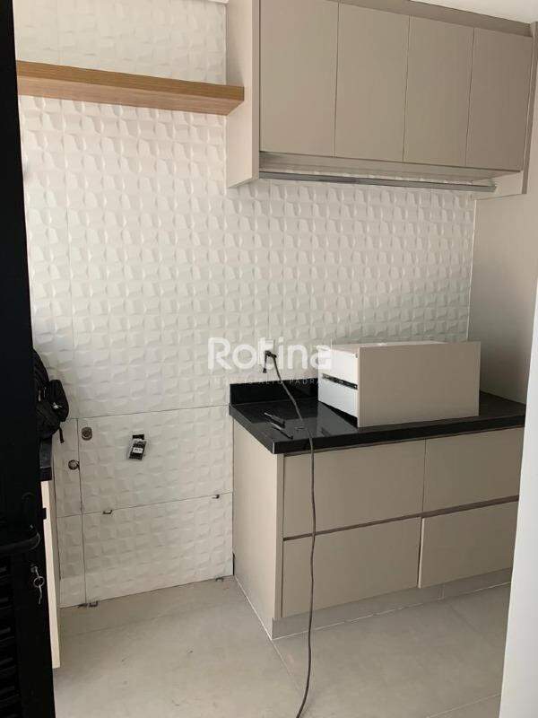 Casa Condomínio Fechado para alugar, 3 quartos em Uberlândia no bairro Cond. Varanda Sul no valor de R$ 12.500,00 - Rotina Imobiliária: 