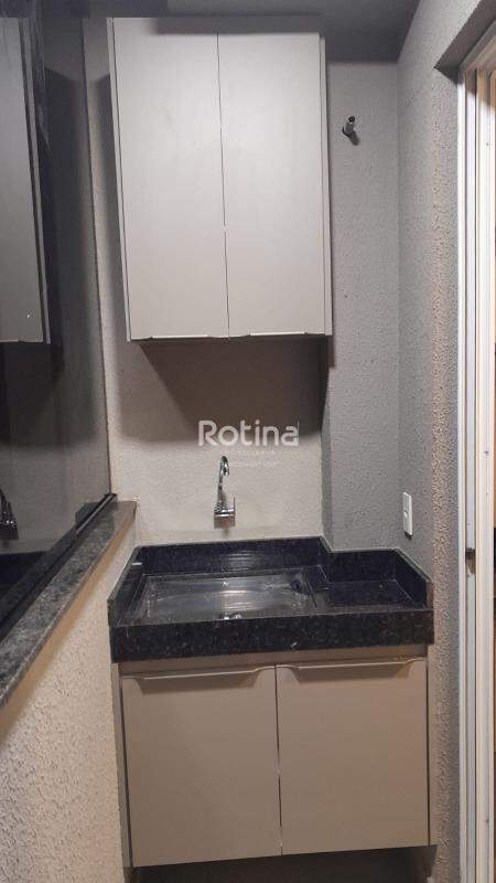 Apartamento para alugar, 2 quartos em Uberlândia no bairro Saraiva no valor de R$ 2.300,00 - Rotina Imobiliária: 