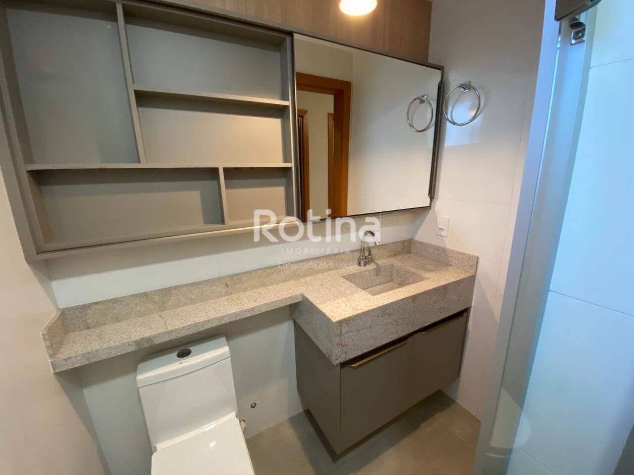 Apartamento para alugar, 2 quartos em Uberlândia no bairro Santa Maria no valor de R$ 2.200,00 - Rotina Imobiliária: 