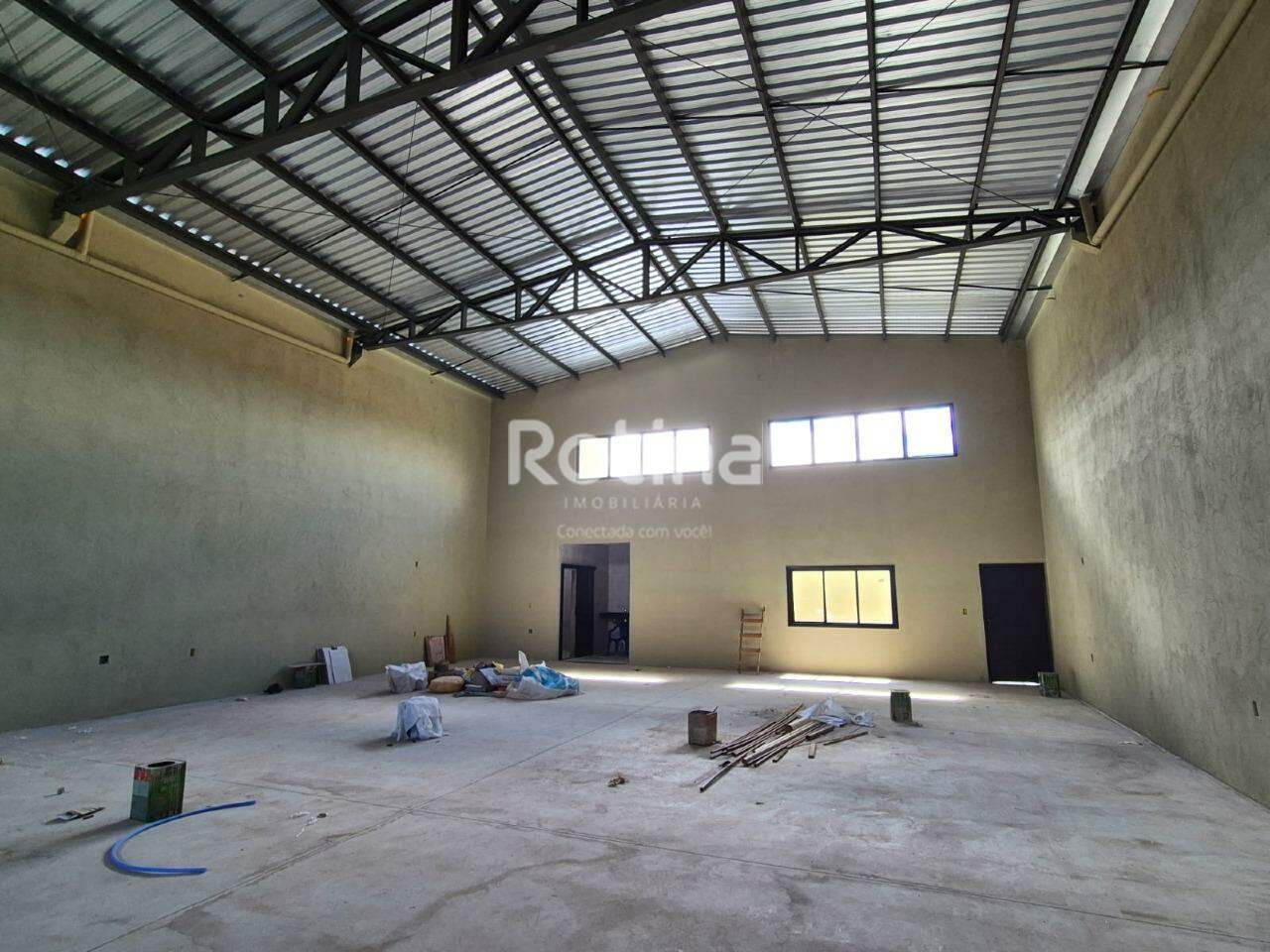 Galpão para alugar, em Uberlândia no bairro Santa Rosa no valor de R$ 7.200,00 - Rotina Imobiliária: 