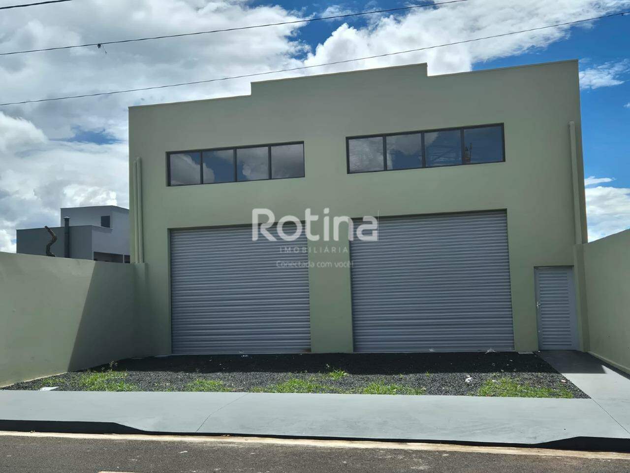 Galpão para alugar, em Uberlândia no bairro Santa Rosa no valor de R$ 7.200,00 - Rotina Imobiliária: 