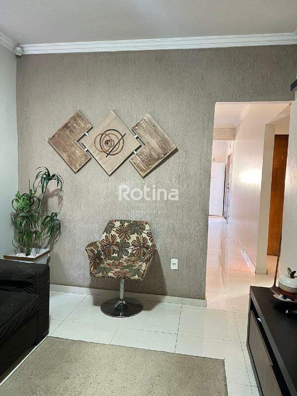 Casa à venda, 3 quartos em Uberlândia no bairro Jardim América no valor de R$ 550.000,00 - Rotina Imobiliária: 