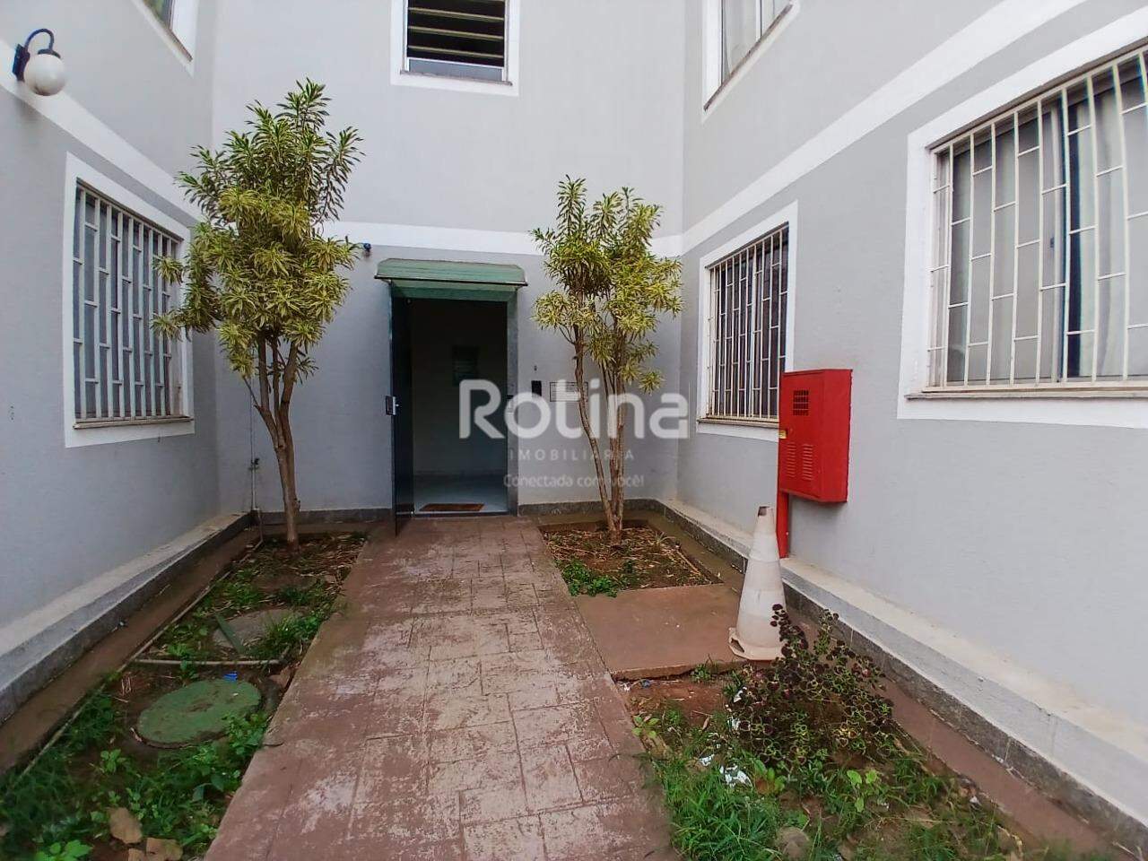 Apartamento para alugar, 2 quartos em Uberlândia no bairro Gávea no valor de R$ 1.150,00 - Rotina Imobiliária: 