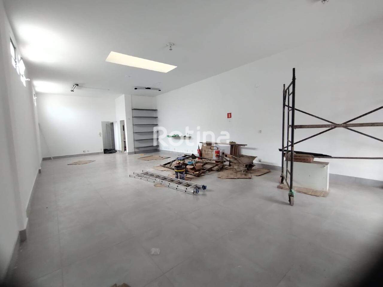 Loja para alugar, em Uberlândia no bairro Saraiva no valor de R$ 4.500,00 - Rotina Imobiliária: 