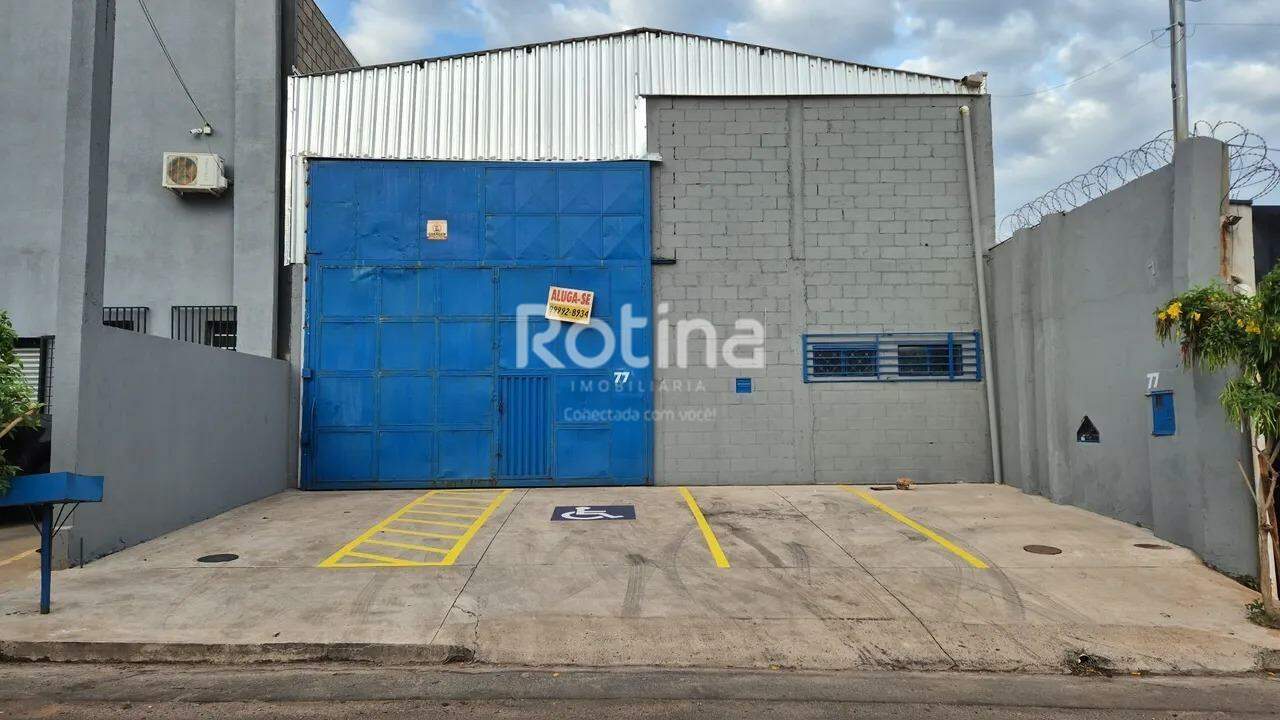 Galpão para alugar, em Uberlândia no bairro Nossa Senhora das Graças no valor de R$ 6.700,00 - Rotina Imobiliária: 