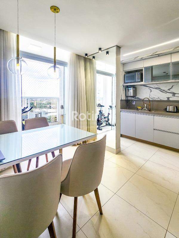 Apartamento para alugar, 2 quartos em Uberlândia no bairro Granja Marileusa no valor de R$ 5.000,00 - Rotina Imobiliária: 