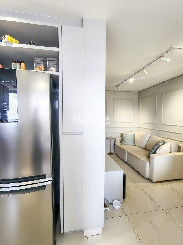Apartamento para alugar, 2 quartos em Uberlândia no bairro Granja Marileusa no valor de R$ 5.000,00 - Rotina Imobiliária: 