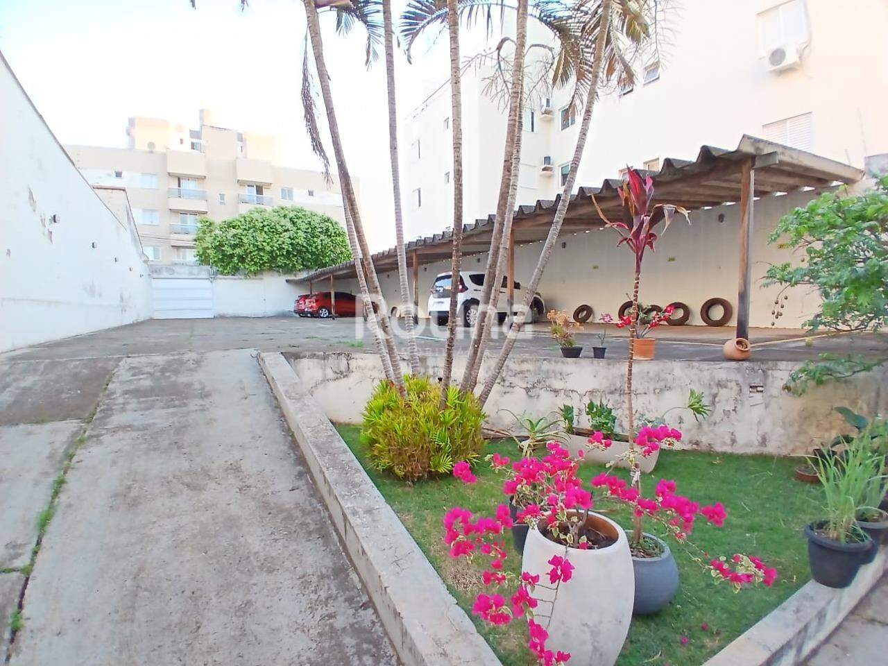 Apartamento para alugar, 3 quartos em Uberlândia no bairro Copacabana no valor de R$ 1.950,00 - Rotina Imobiliária: 