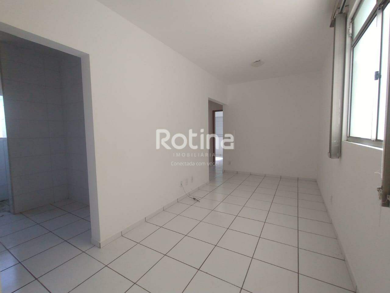 Apartamento para alugar, 3 quartos em Uberlândia no bairro Cazeca no valor de R$ 1.700,00 - Rotina Imobiliária: 
