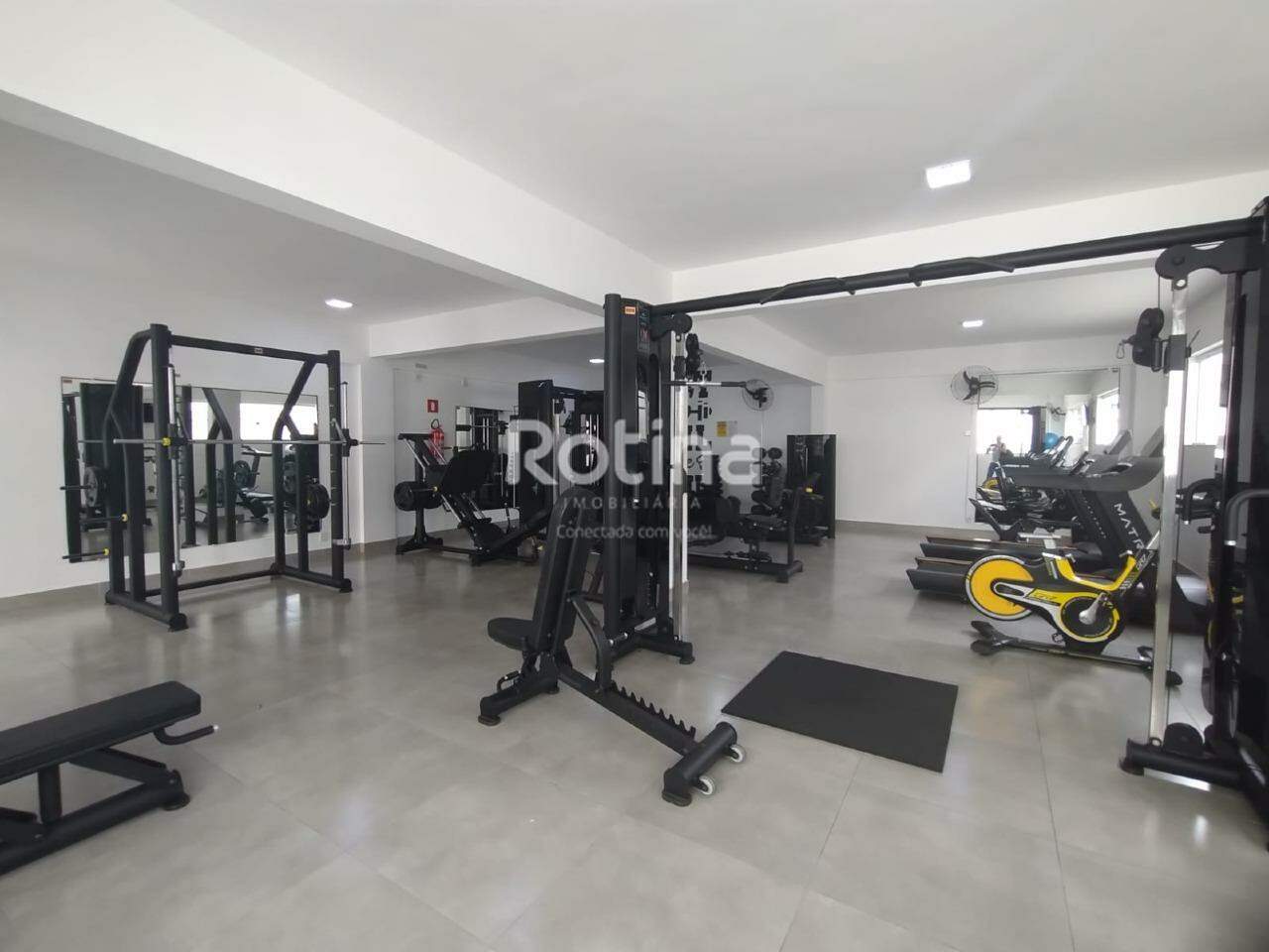 Apartamento para alugar, 2 quartos em Uberlândia no bairro Loteamento Portal do Vale II no valor de R$ 1.100,00 - Rotina Imobiliária: 