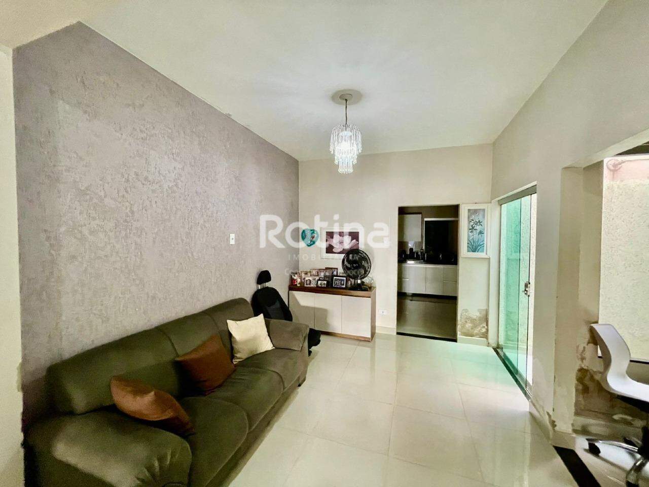 Casa à venda, 3 quartos em Uberlândia no bairro Jardim América no valor de R$ 520.000,00 - Rotina Imobiliária: 