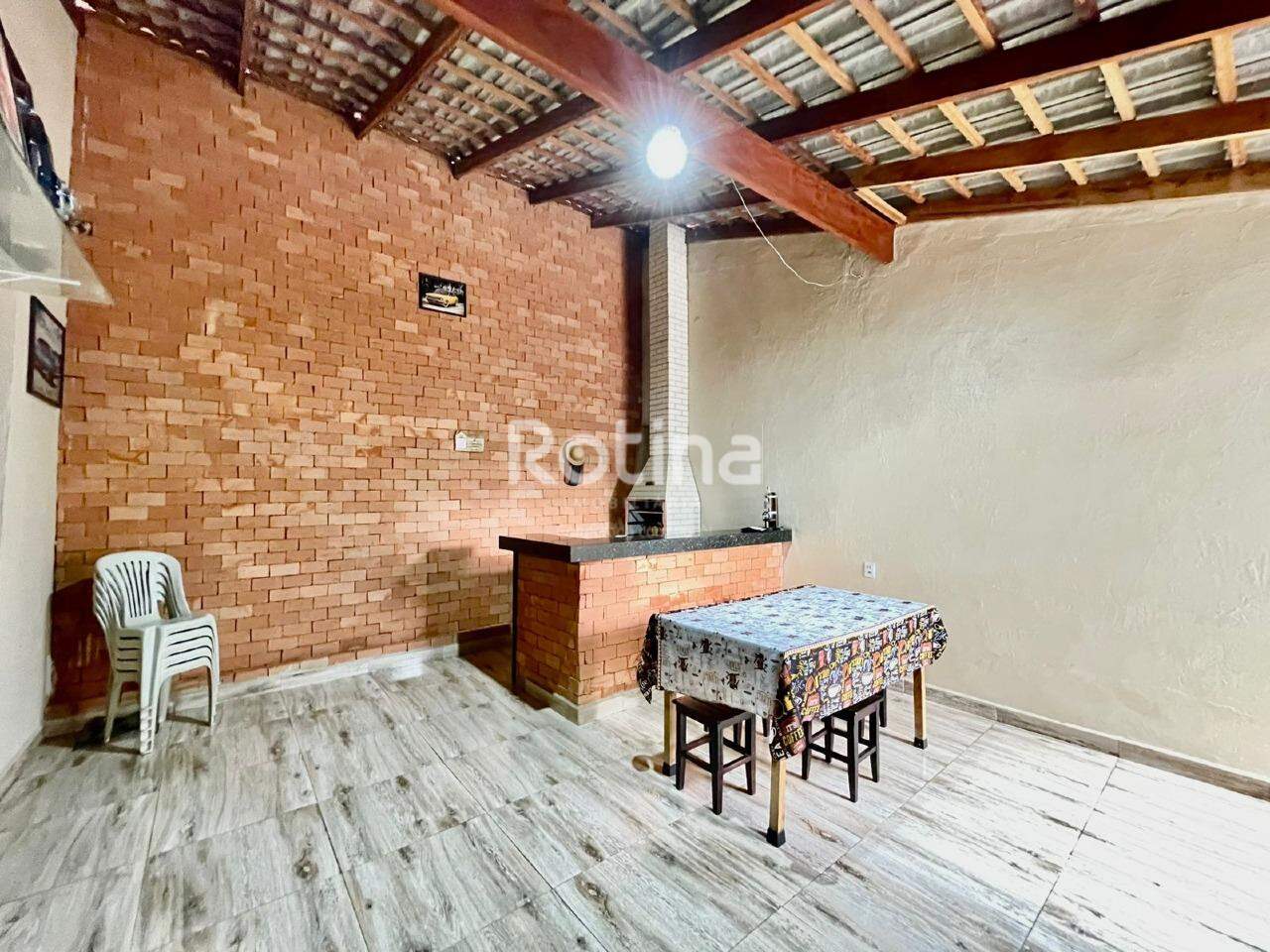 Casa à venda, 3 quartos em Uberlândia no bairro Jardim América no valor de R$ 520.000,00 - Rotina Imobiliária: 