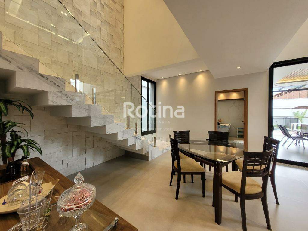 Casa Condomínio Fechado à venda, 4 quartos em Uberlândia no bairro Cond. Varanda Sul no valor de R$ 2.450.000,00 - Rotina Imobiliária: 