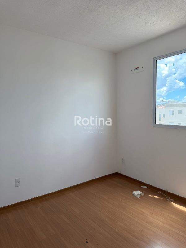Apartamento à venda, 2 quartos em Uberlândia no bairro Chacaras Tubalina e Quartel no valor de R$ 175.000,00 - Rotina Imobiliária: 