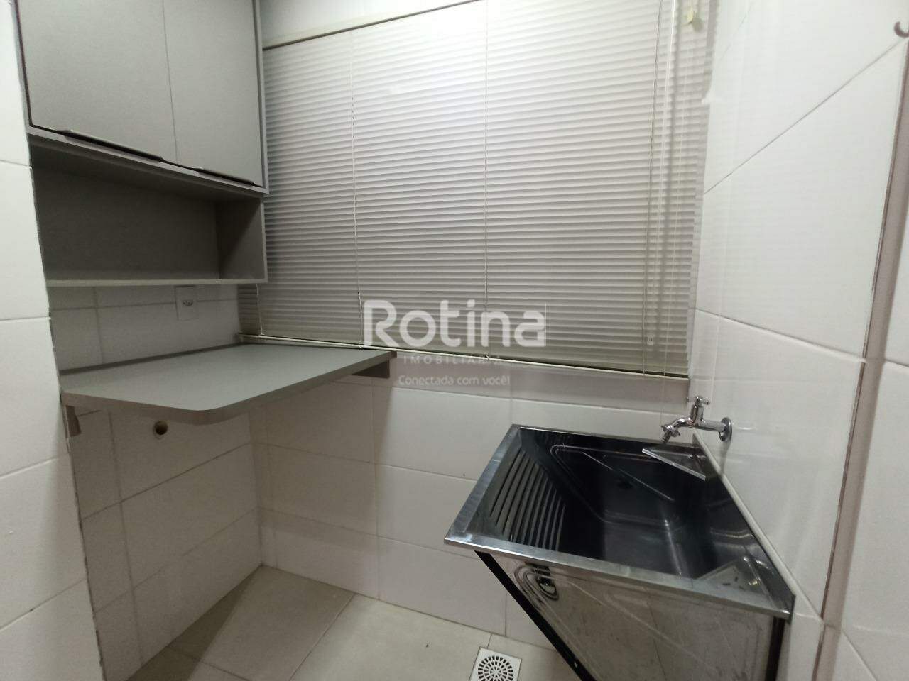 Apartamento para alugar, 2 quartos em Uberlândia no bairro Jardim Holanda no valor de R$ 1.150,00 - Rotina Imobiliária: 