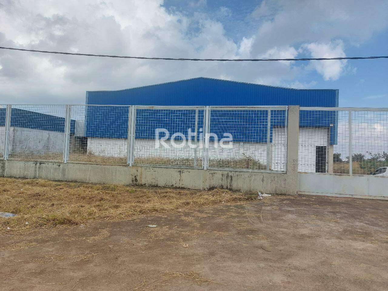 Galpão para alugar, em Uberlândia no bairro Distrito Industrial no valor de R$ 35.000,00 - Rotina Imobiliária: 
