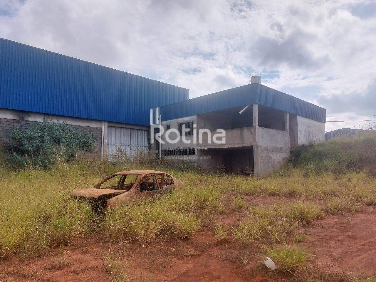 Galpão para alugar, em Uberlândia no bairro Distrito Industrial no valor de R$ 35.000,00 - Rotina Imobiliária: 