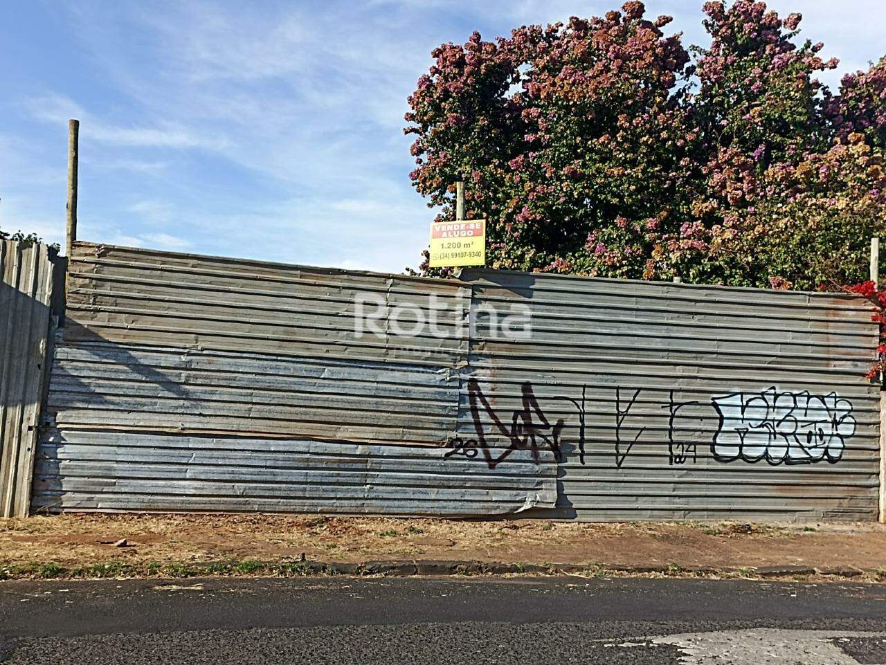 Terreno à venda, em Uberlândia no bairro Martins no valor de R$ 1.200.000,00 - Rotina Imobiliária: 