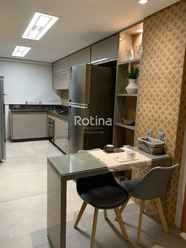 Apartamento para alugar, 3 quartos em Uberlândia no bairro Tabajaras no valor de R$ 9.500,00 - Rotina Imobiliária: 