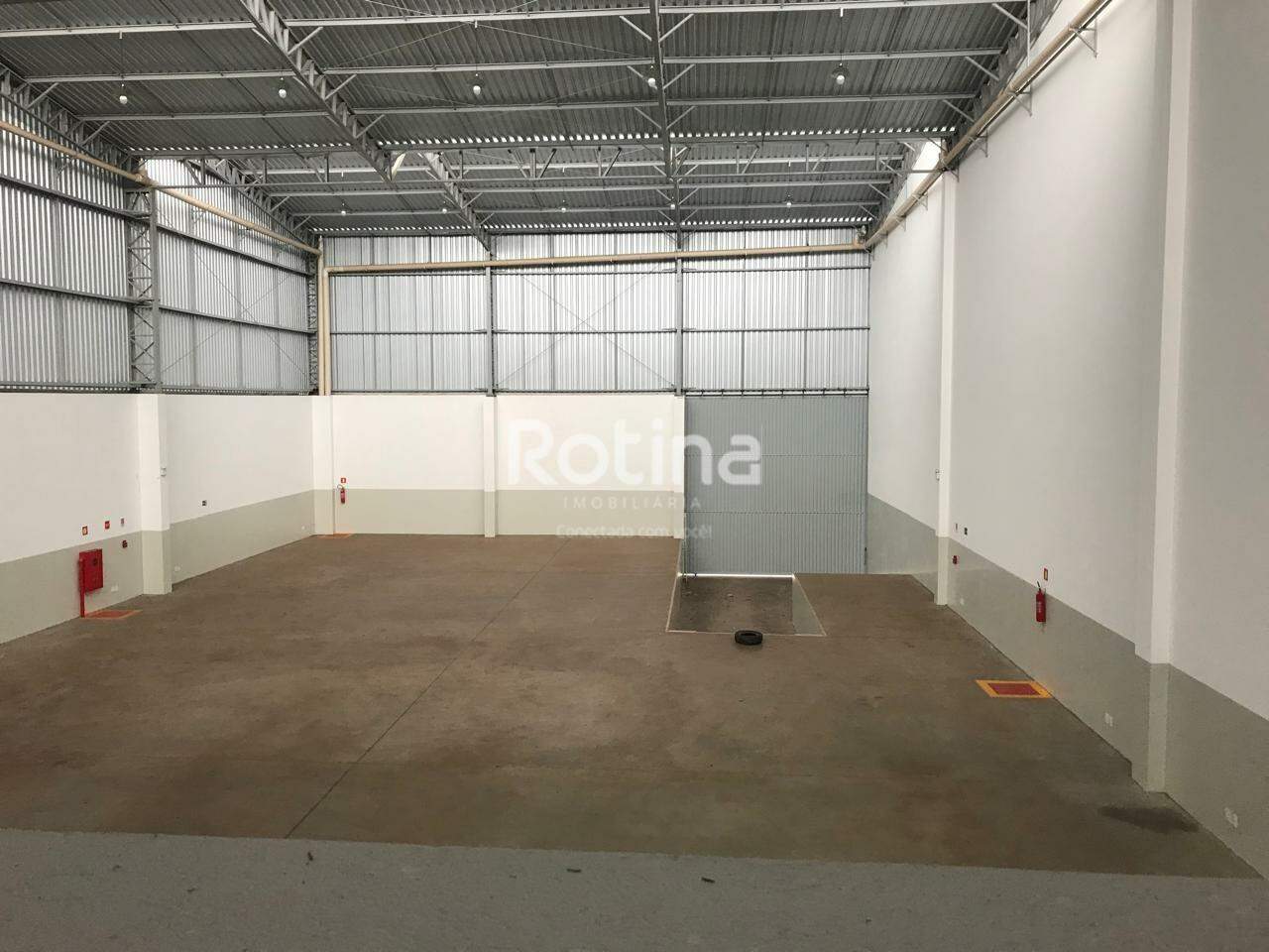 Galpão para alugar, em Uberlândia no bairro Marta Helena no valor de R$ 26.250,00 - Rotina Imobiliária: 
