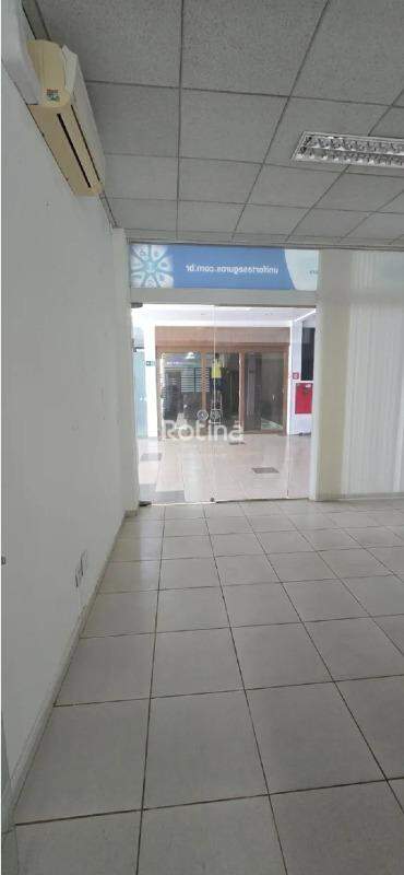 Sala para alugar, em Uberlândia no bairro Santa Mônica no valor de R$ 1.300,00 - Rotina Imobiliária: 